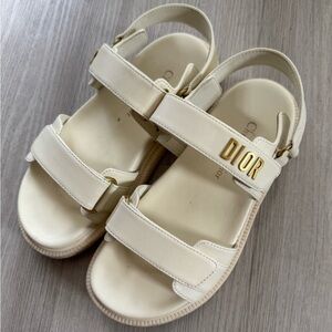 Dior Lambskin Dioract 10mm Sandals 40EU Off White